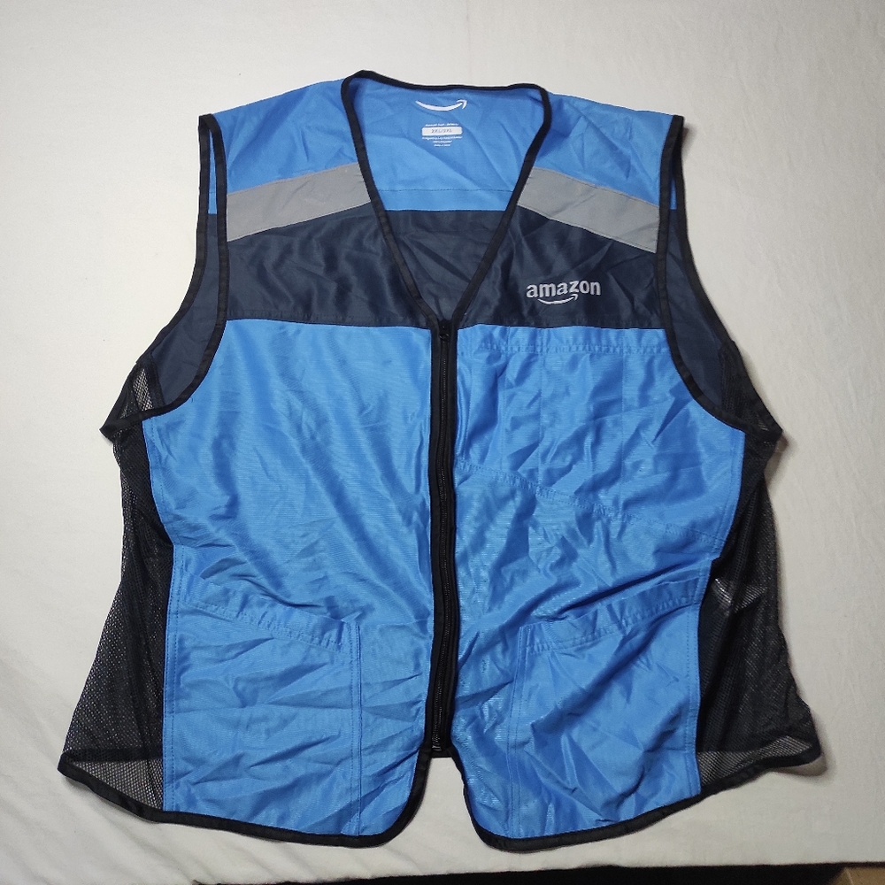 2XL Amazon Blue Vest Luly Yang Employee Delivery Full Zip Driver